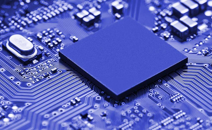 收購(gòu) Maxim 負(fù)載驅(qū)動(dòng)器、硅射頻收發(fā)器、Renesas 開關(guān)穩(wěn)壓器